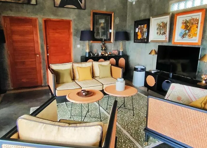 H616 Vintage Elegance With Sea View Villa *