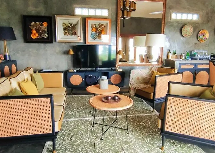H616 Vintage Elegance With Sea View * Kubutambahan (Bali)