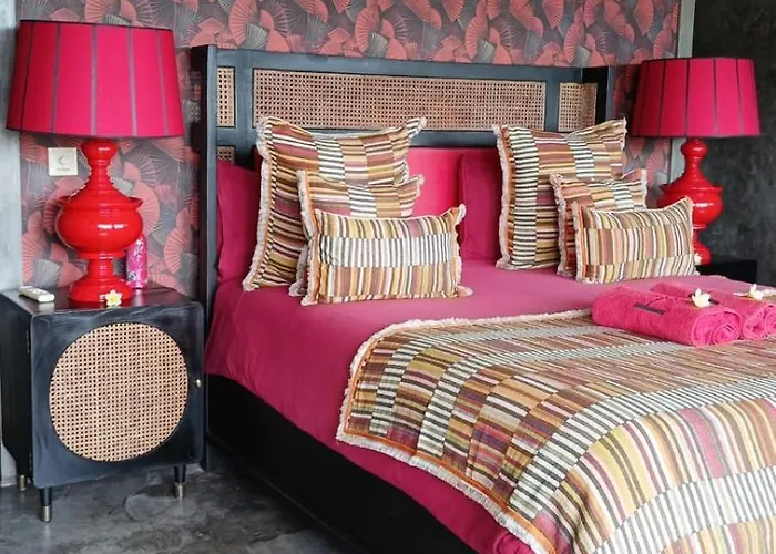 H616 Vintage Elegance With Sea View Villa Kubutambahan (Bali)